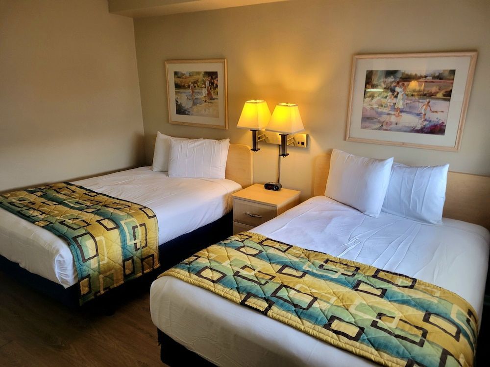 Water's Edge Ocean Resort 2