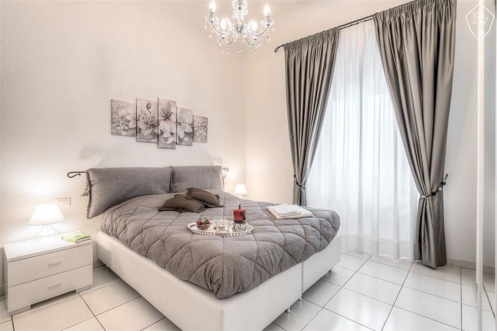 Signoria Elegant Apartment by Mmega 1