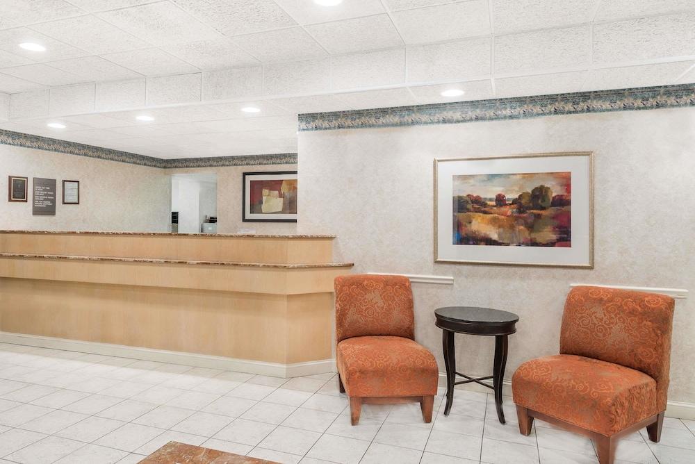 Hotel Amherst Hadley 2