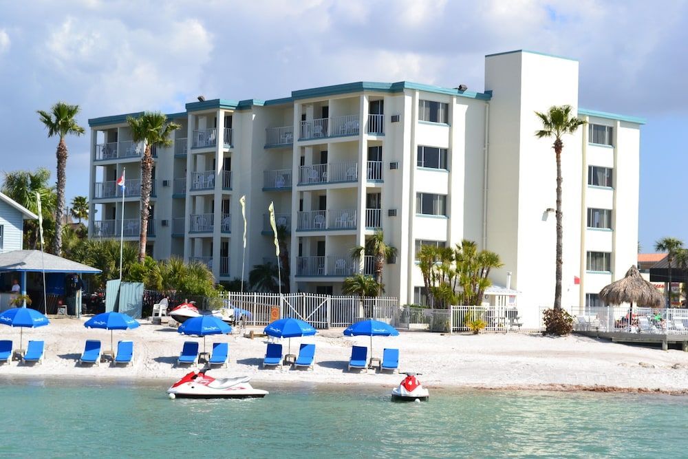 Gulfview Hotel - On the Beach 1