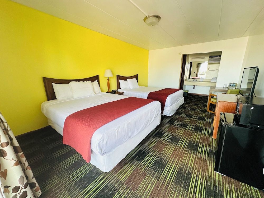 Quality Lodge - Cedar Point Area 1