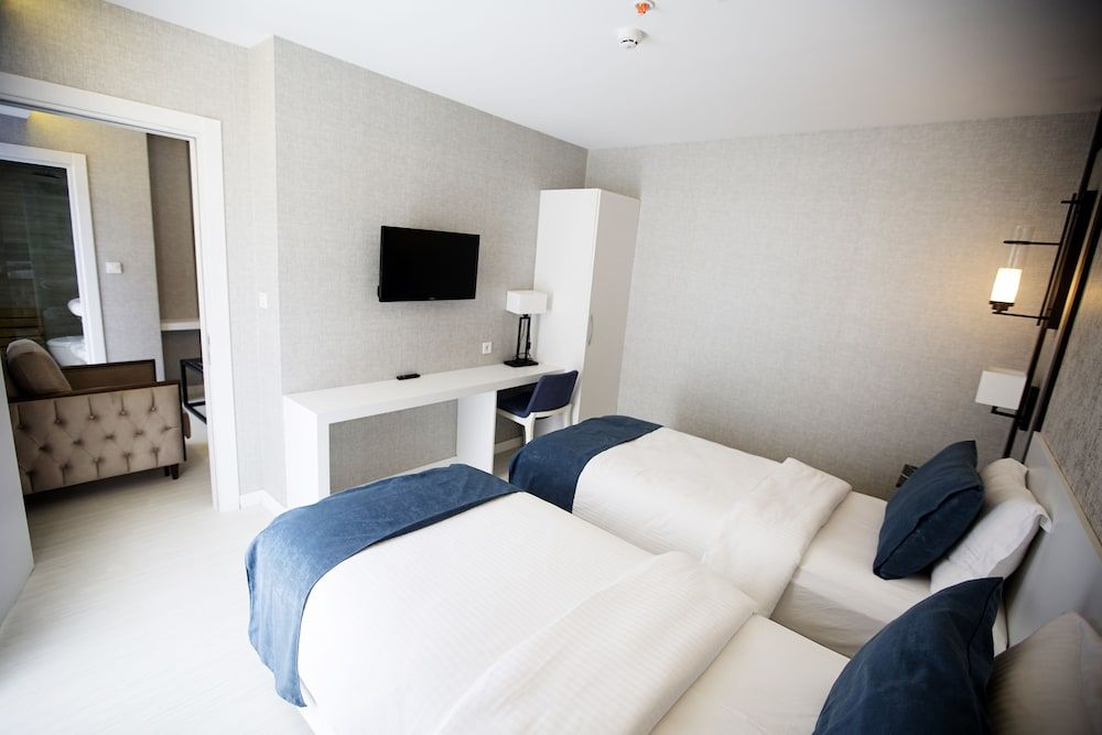 Gardenya Suit Hotel 1