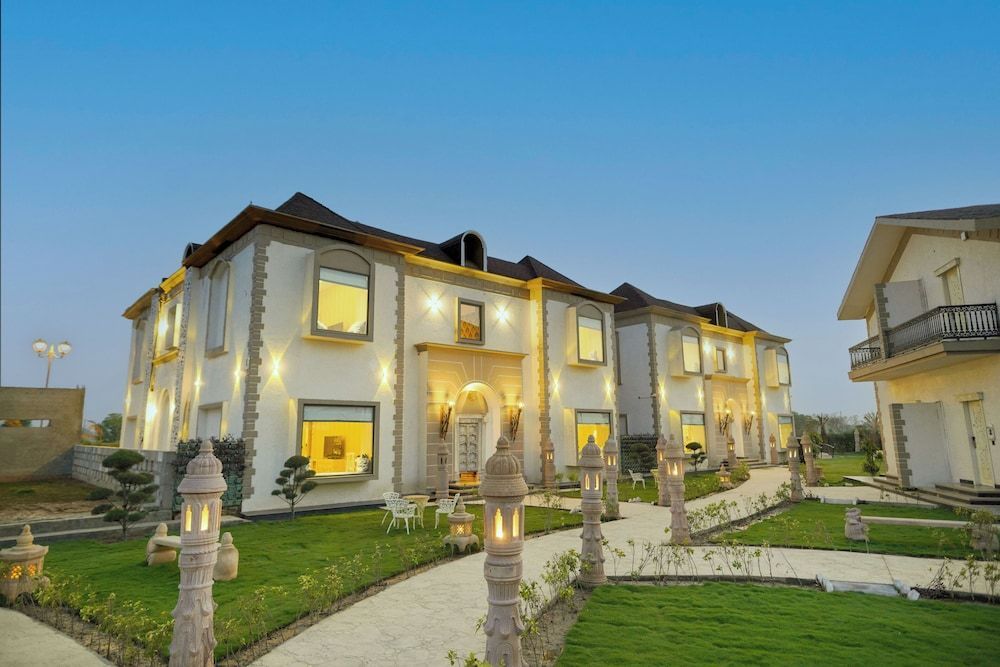 French Riviera- A Boutique Hotel 1