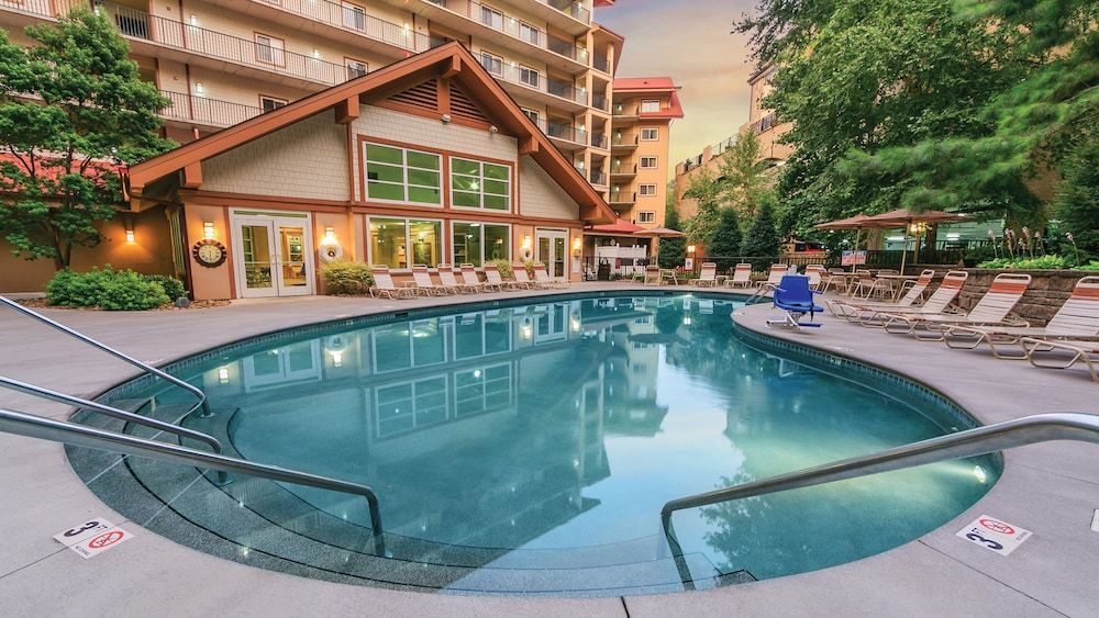 Holiday Inn Club Vacations SMOKY MOUNTAIN RESORT by IHG 1