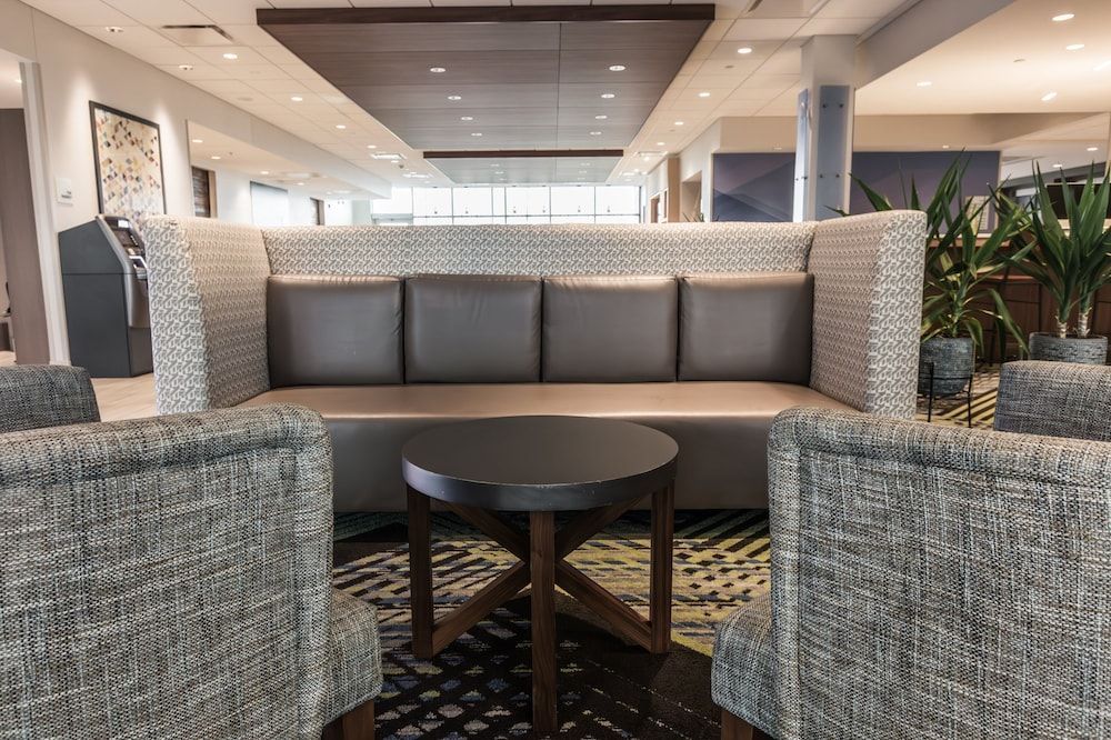Holiday Inn Express & Suites WELLAND by IHG 2
