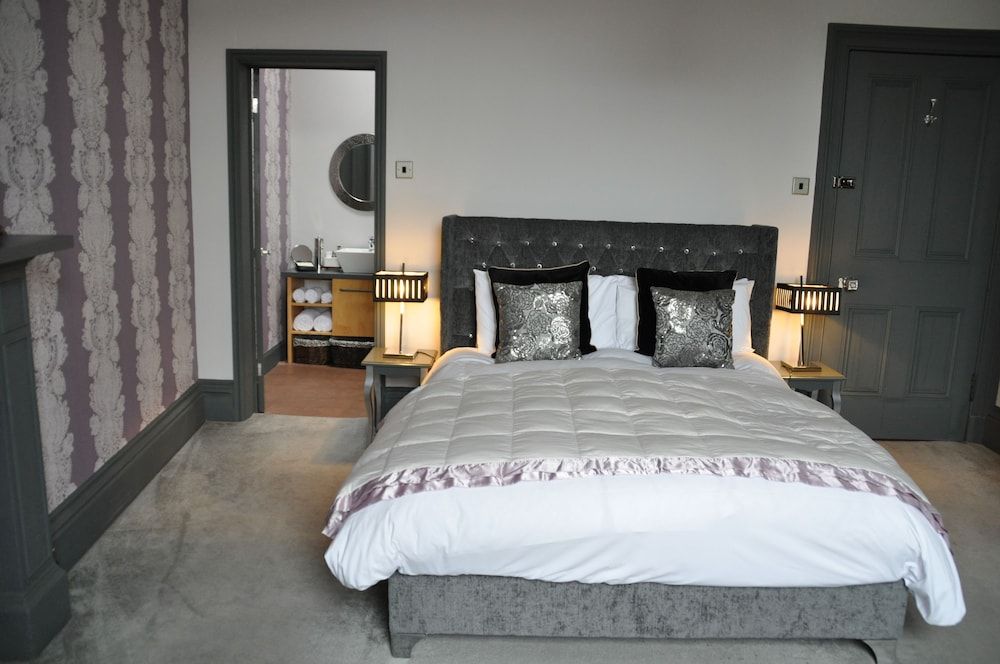 The Bank Guest House 1