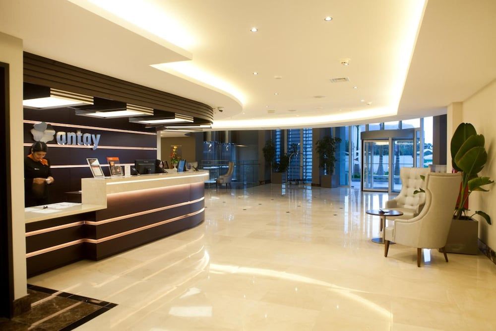 Antay Hotel & Spa 2