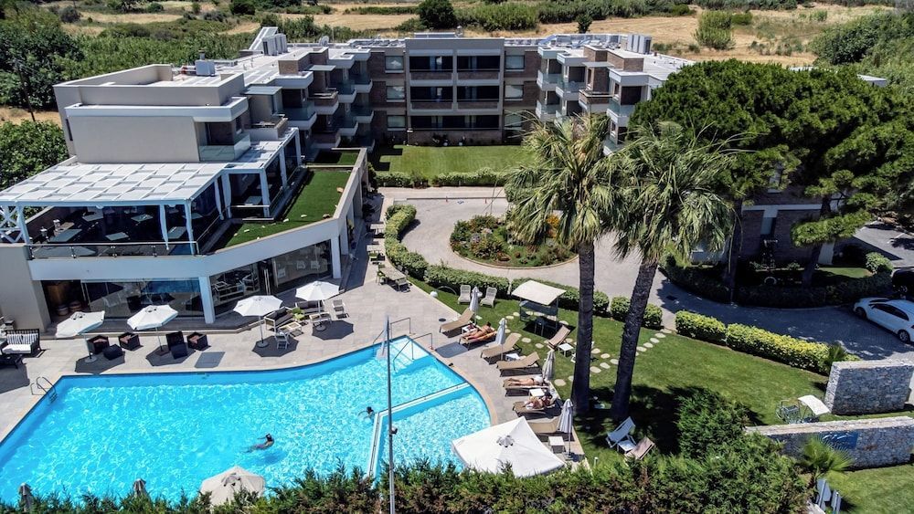 Elysion Hotel 1