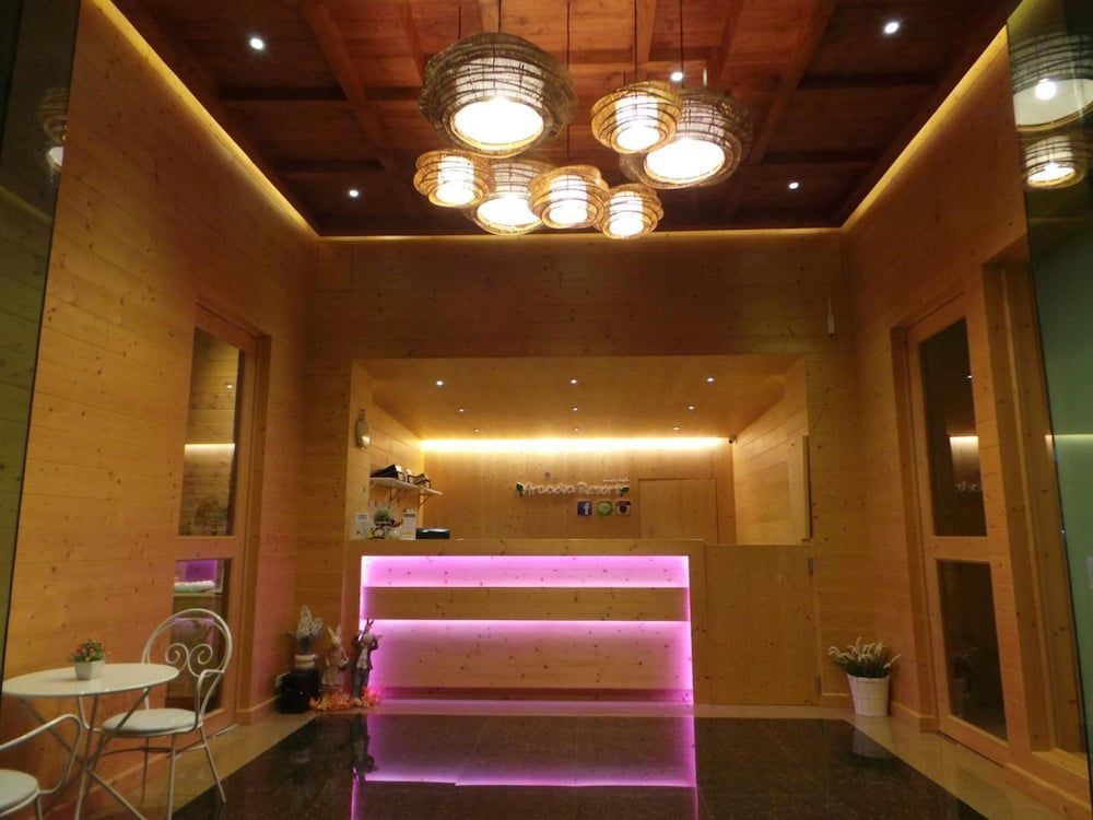 Arcadia Resort 2