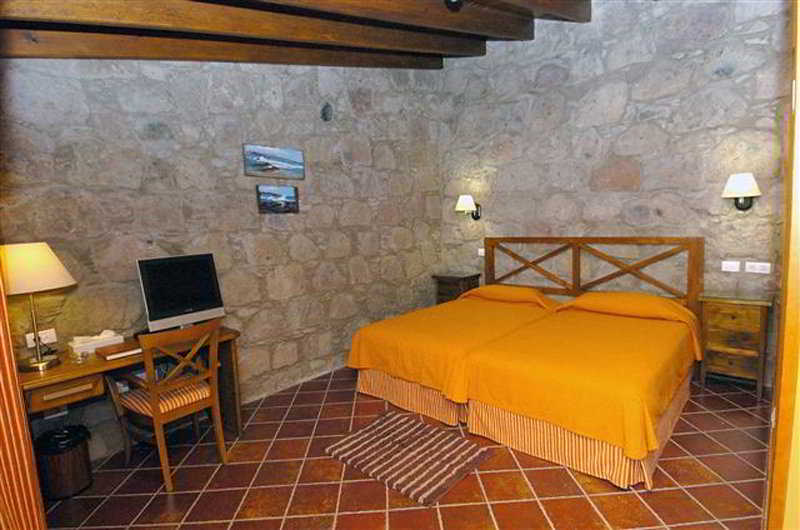 Hotel Rural Fonda de la Tea 1