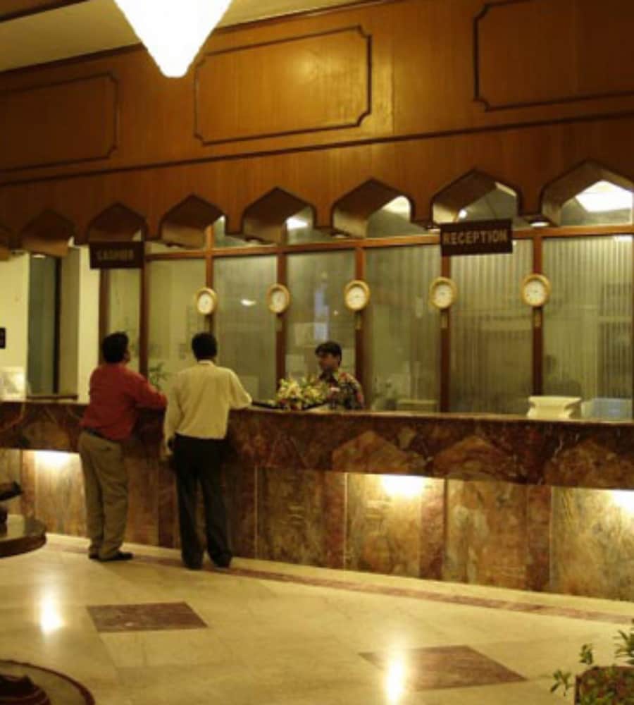 Beach Luxury Hotel 2