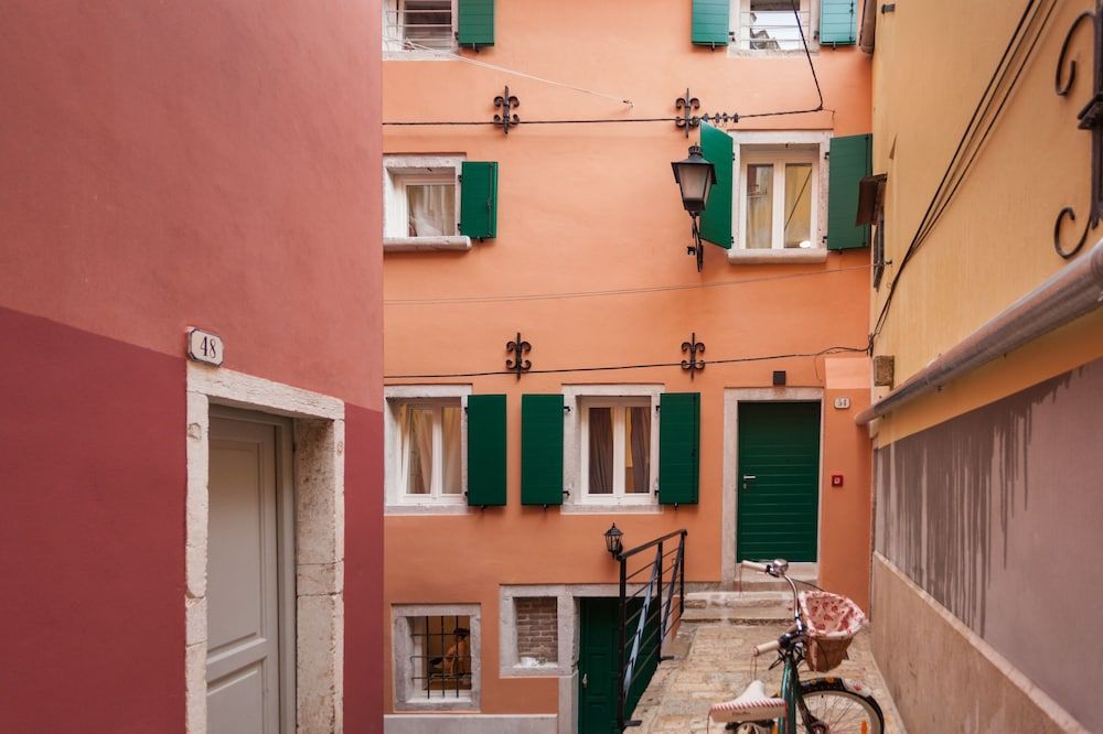 Apartments and Rooms Hey Rovinj 1