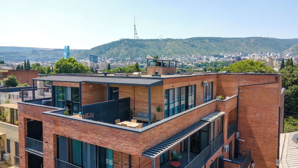 Gratus Aparthotel Tbilisi 1