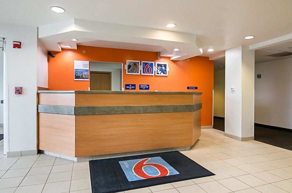 Motel 6-Sycamore, IL 1