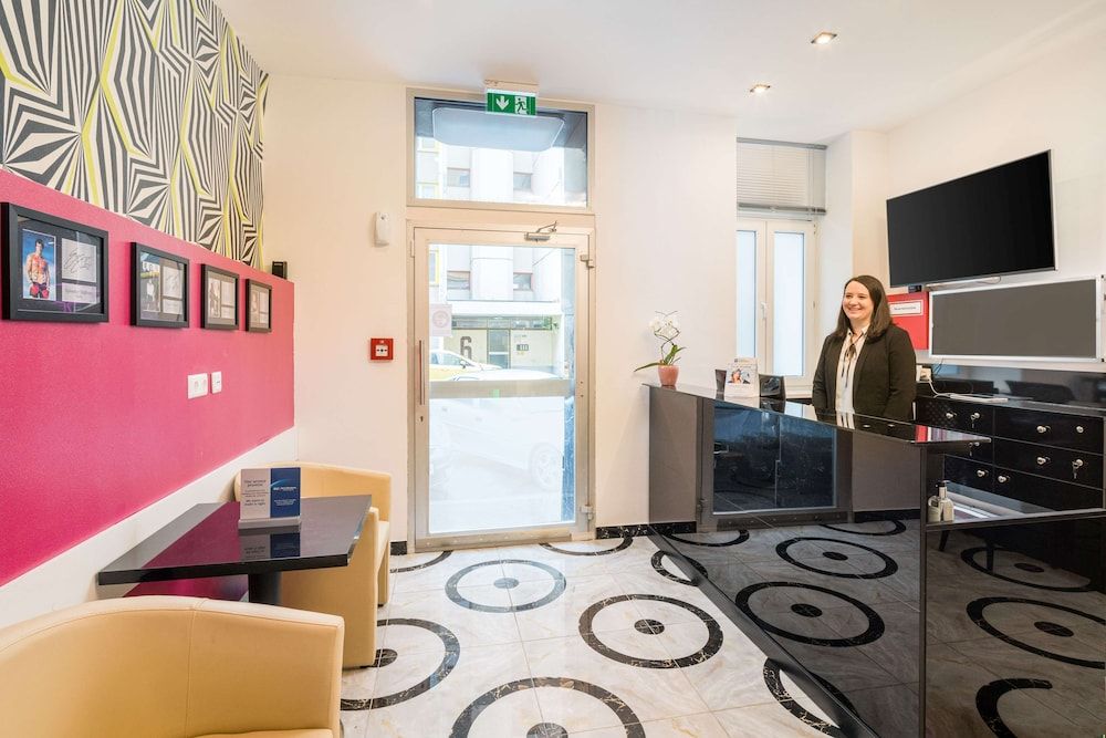 Best Western Plus Celebrity Suites 2