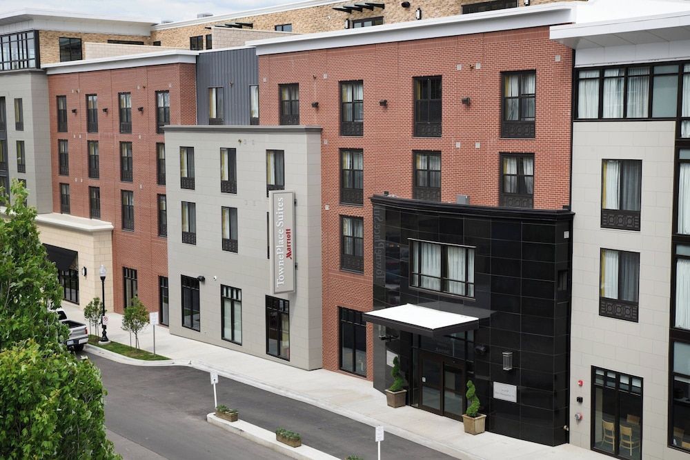 TownePlace Suites by Marriott Lawrence Downtown 1