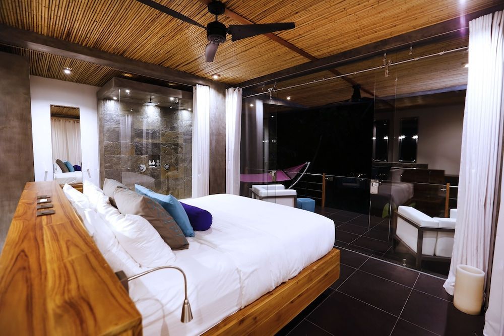 Kura Boutique Hotel Member of the Cayuga Collection 2