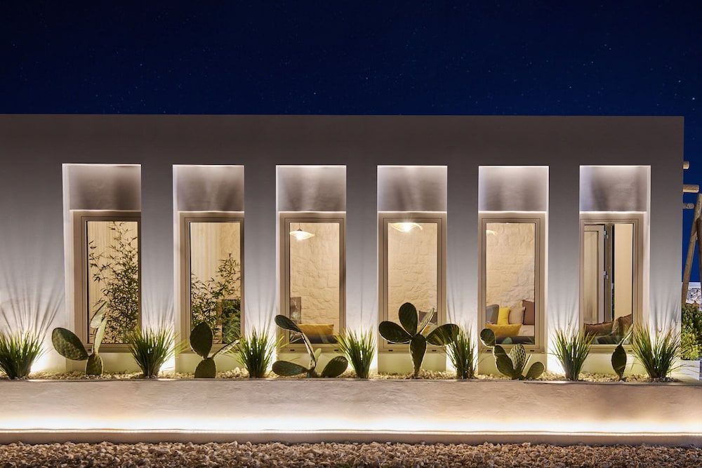 Emerald Villas & Suites - The Finest Hotels Of The World 2