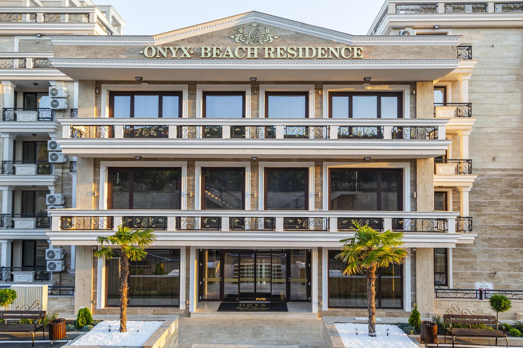 Onyx Beach Residence - Free Beach Access & Parking 1