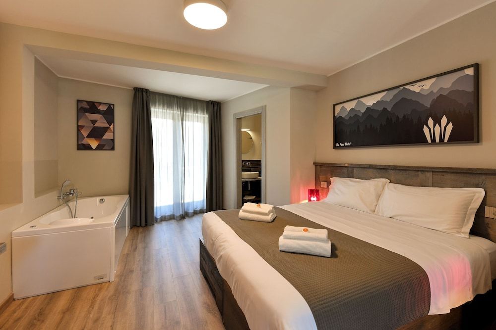 Du Parc Hotel 1