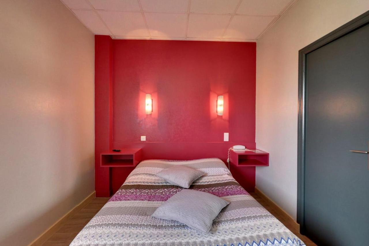 Logis Auberge des Vieux Chenes 2