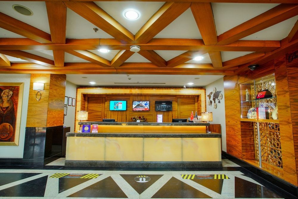 New Park Hotel 2