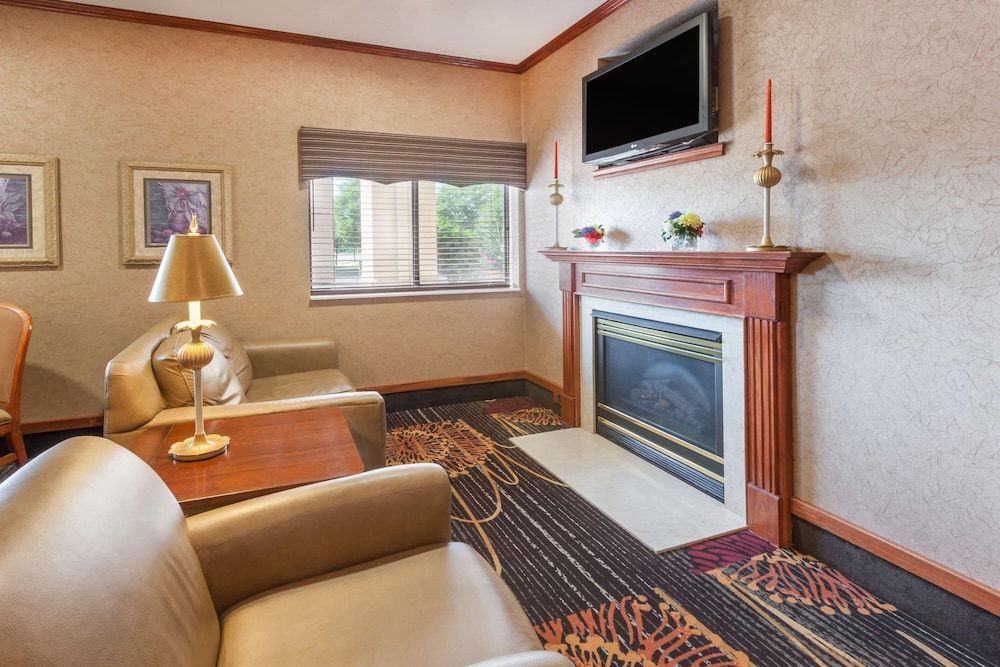 Baymont by Wyndham Chelsea 2