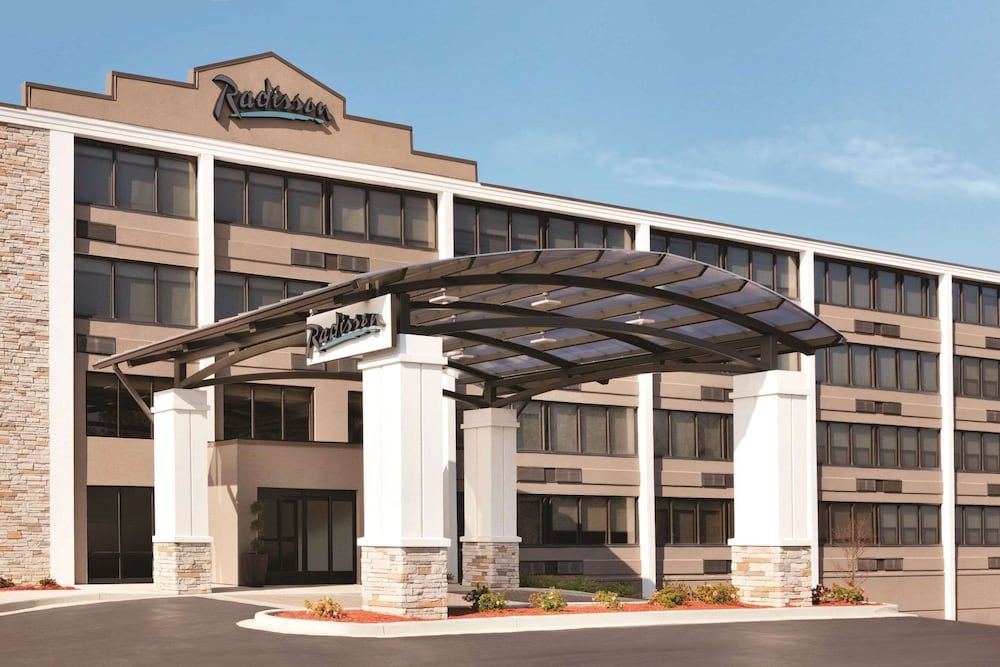 Radisson Hotel Charlotte Airport 1