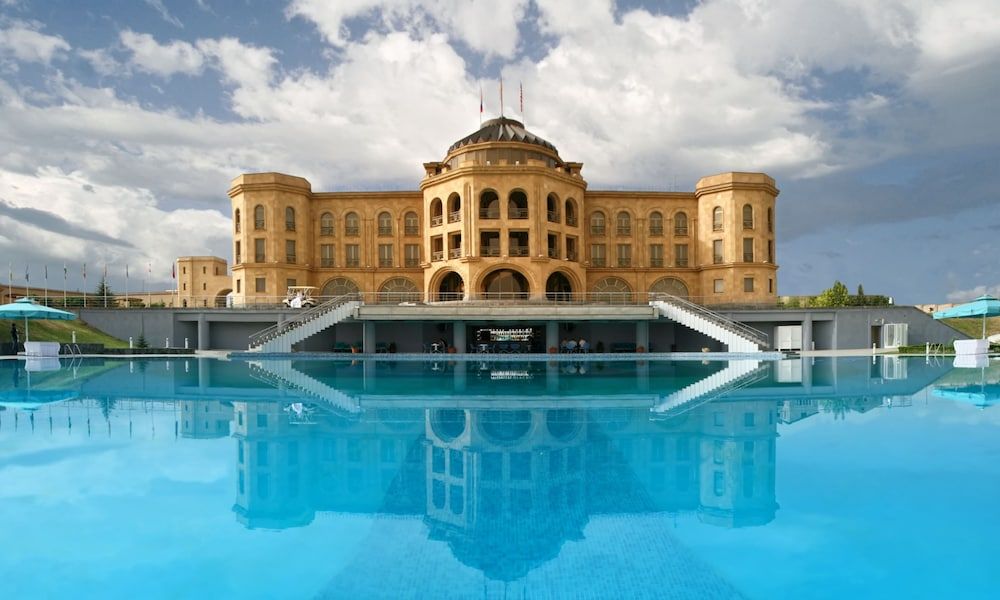 Latar Hotel Yerevan 1