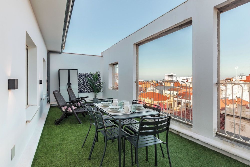 Genteel Home Jovellanos Terrace 1