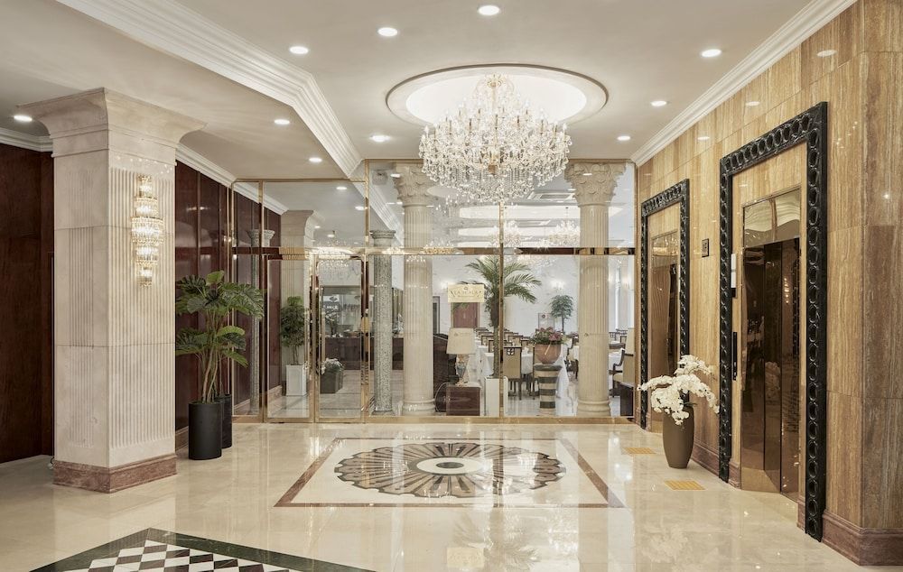 GoldOne Hotel & Suites 2
