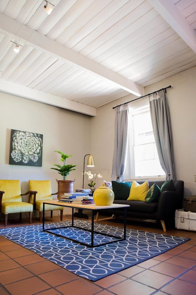Elianthe Boutique Guesthouse 1