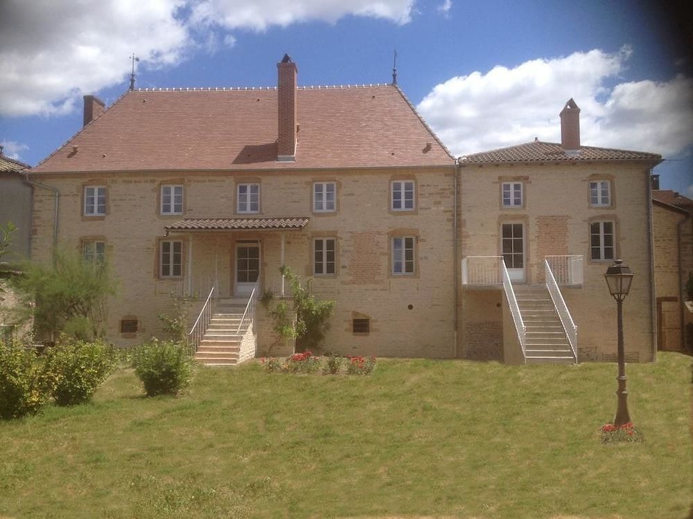 Le Logis D'Azé 1