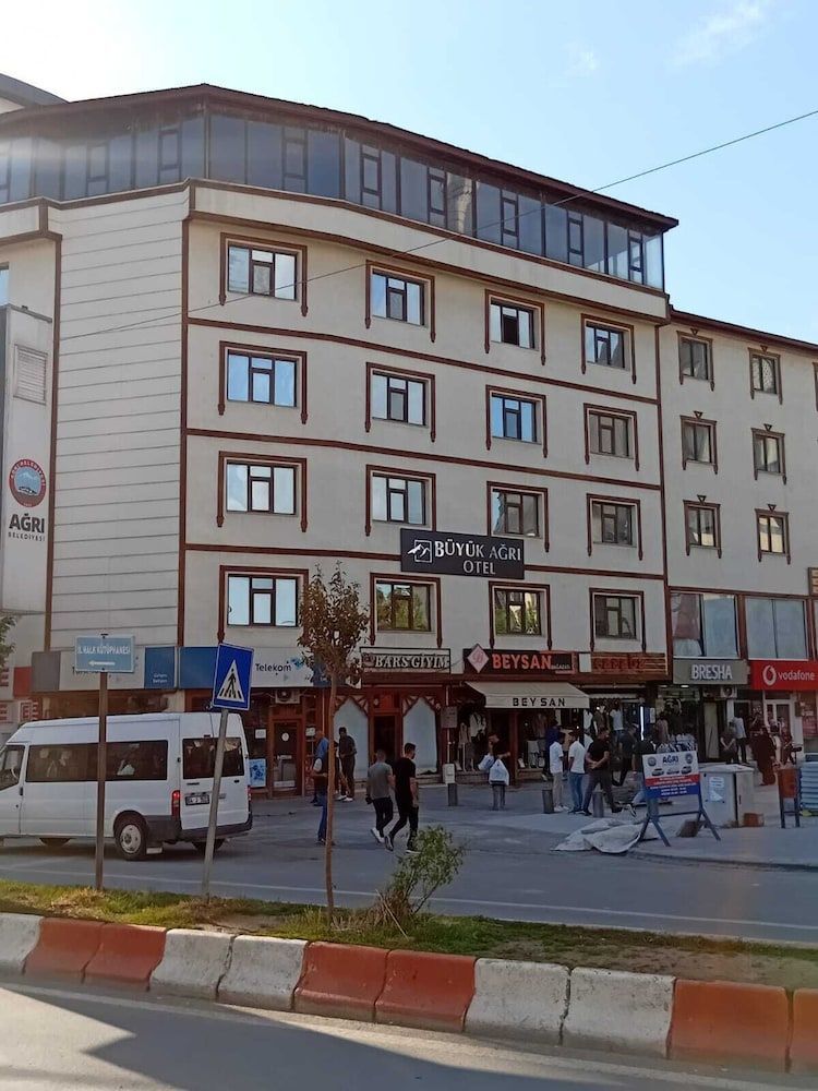 Büyük Ağrı Hotel 1
