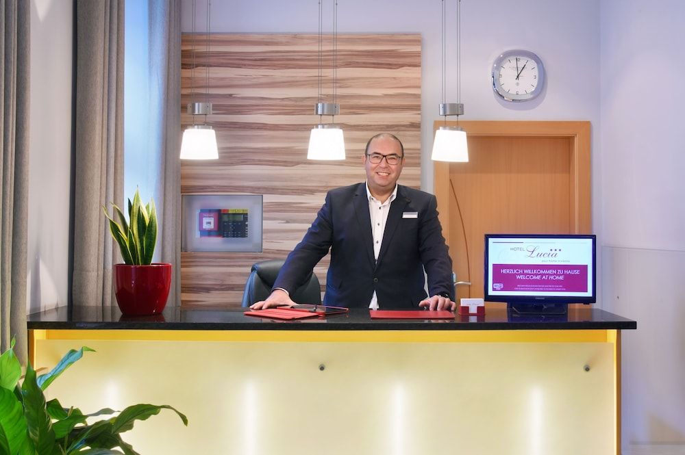 Hotel Lucia 2
