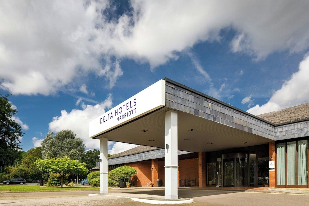 Delta Hotels Warwick (ex Hotel Warwick / Stratford-upon-Avon) 1