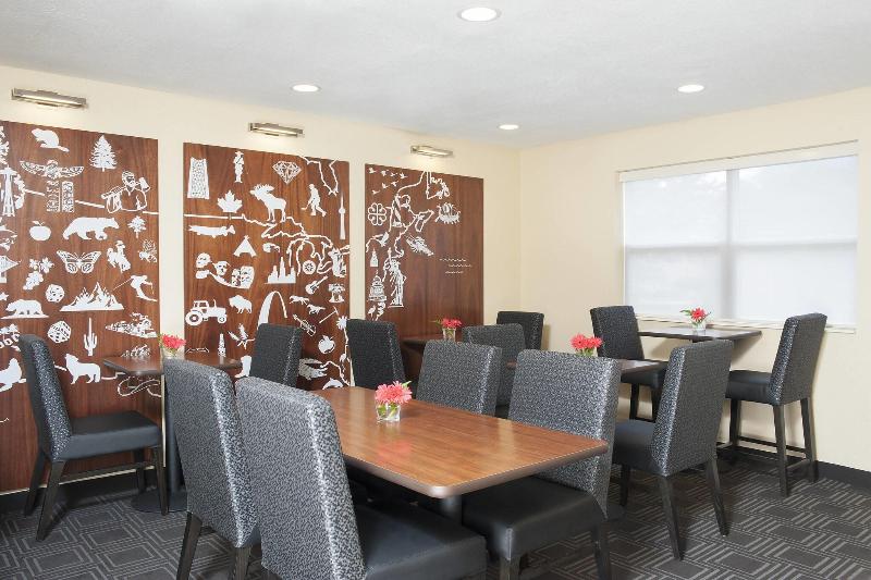 TownePlace Suites Indianapolis Keystone 2