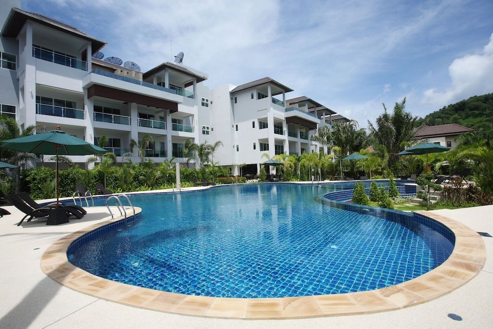 Bangtao Tropical Residence Resort and Spa 1