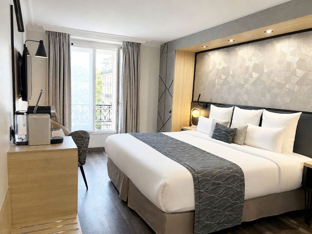 Best Western Plus Opéra Batignolles 1
