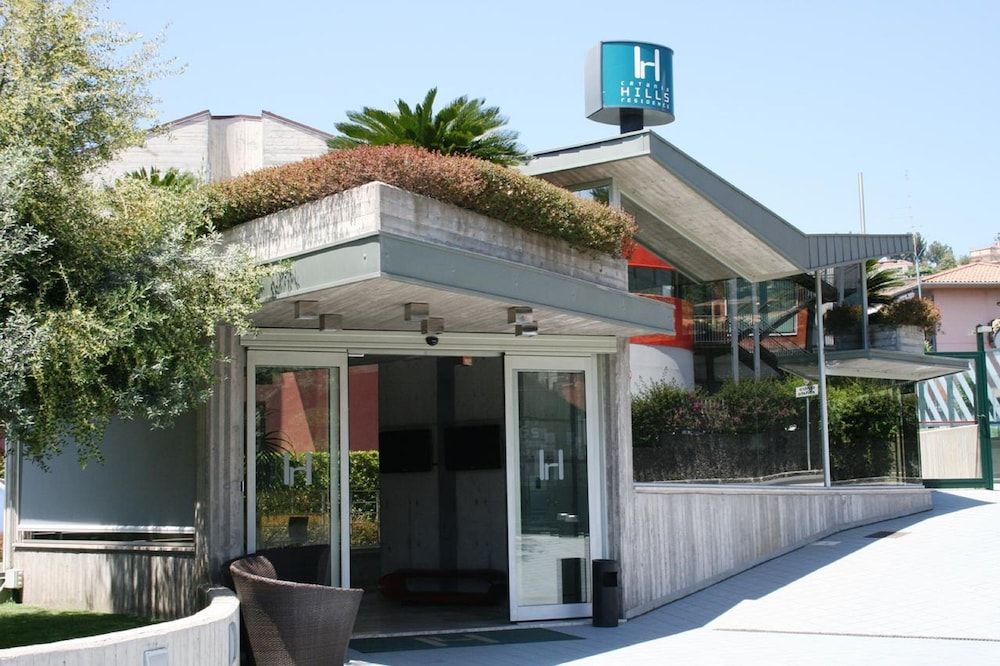 Catania Hills Residence 2