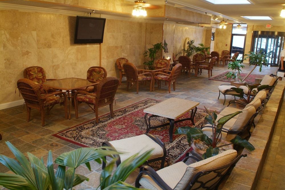 Sands Ocean Club 2