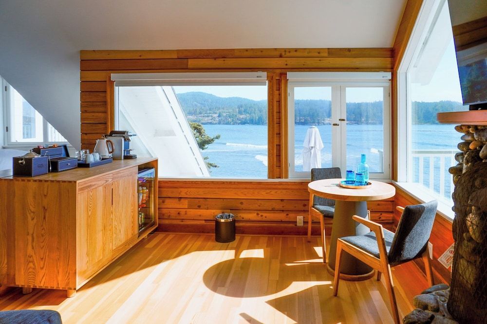 Sooke Harbour House 1