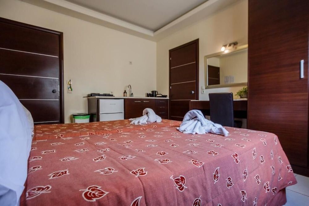 Vivian Hotel 2