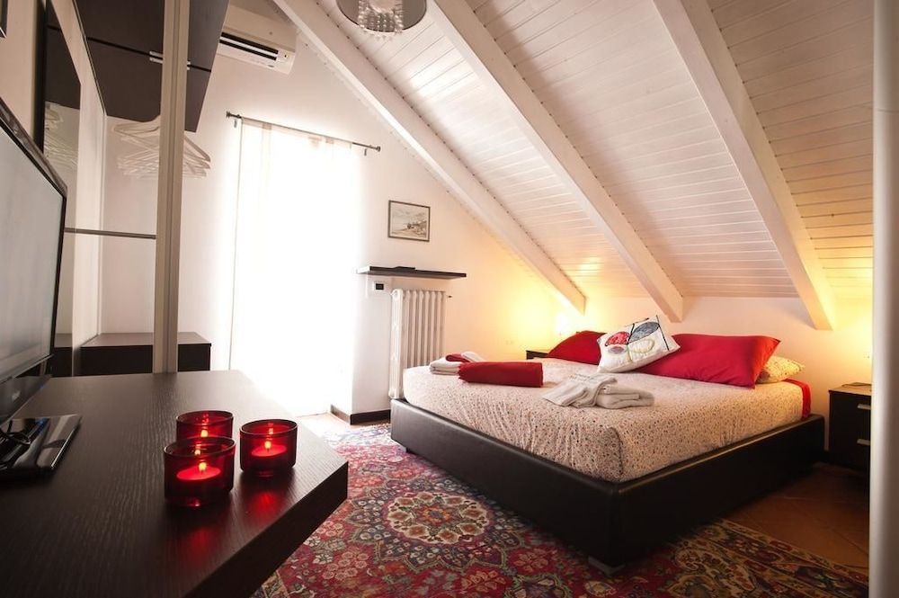 Saint Patrick-Guest House Del 1200 1