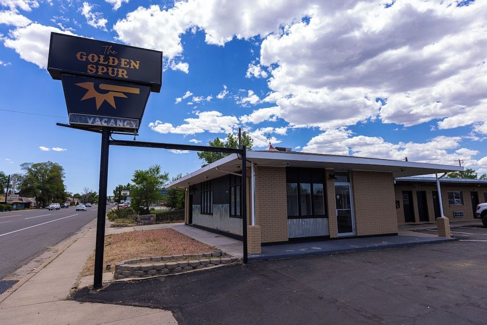 The Golden Spur Hotel 1