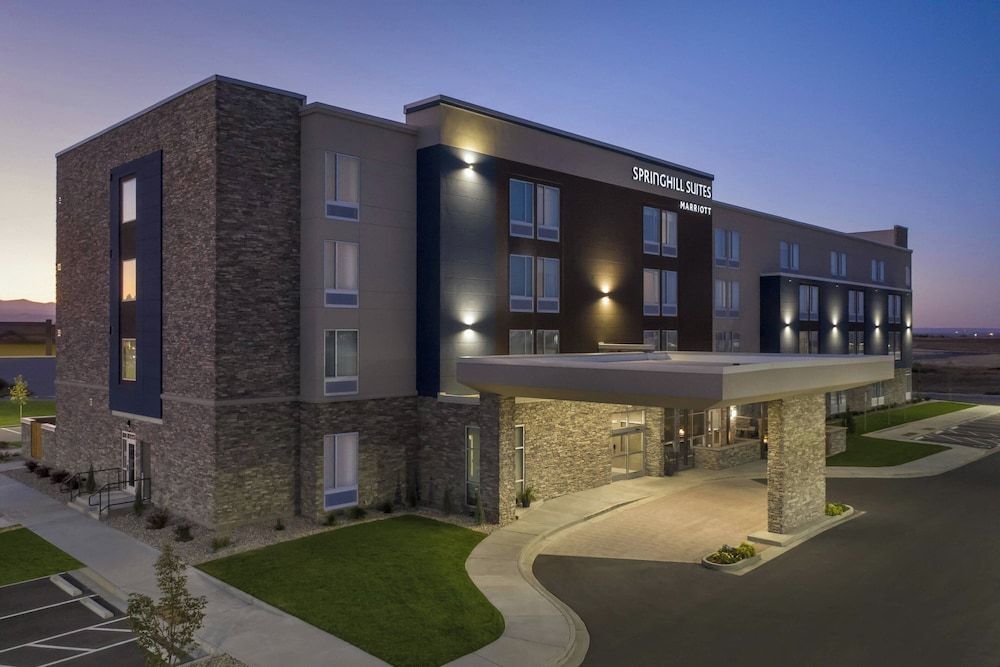 SpringHill Suites by Marriott Loveland Fort Collins/Windsor 1