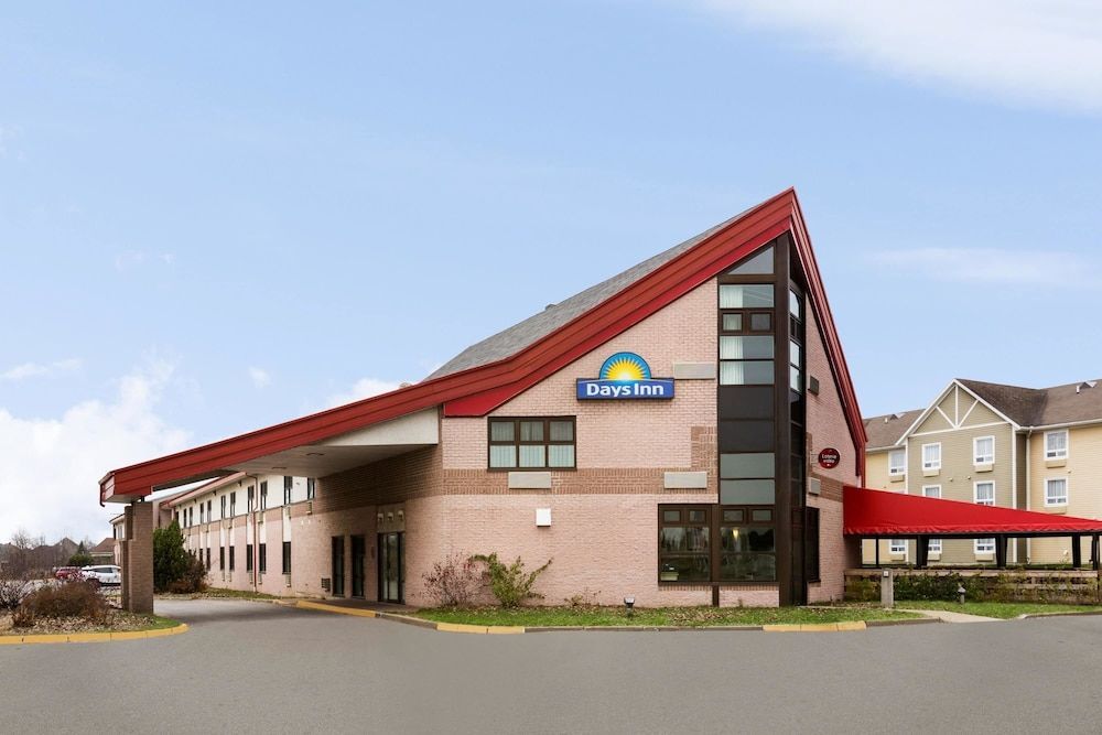 Days Inn by Wyndham Trois-Rivieres 1