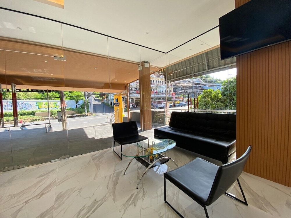 Mala Hotel 1
