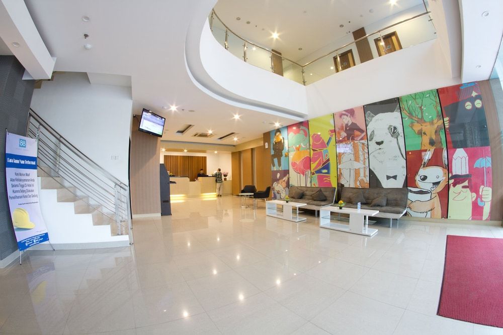 Hotel 88 Grogol by WH 2