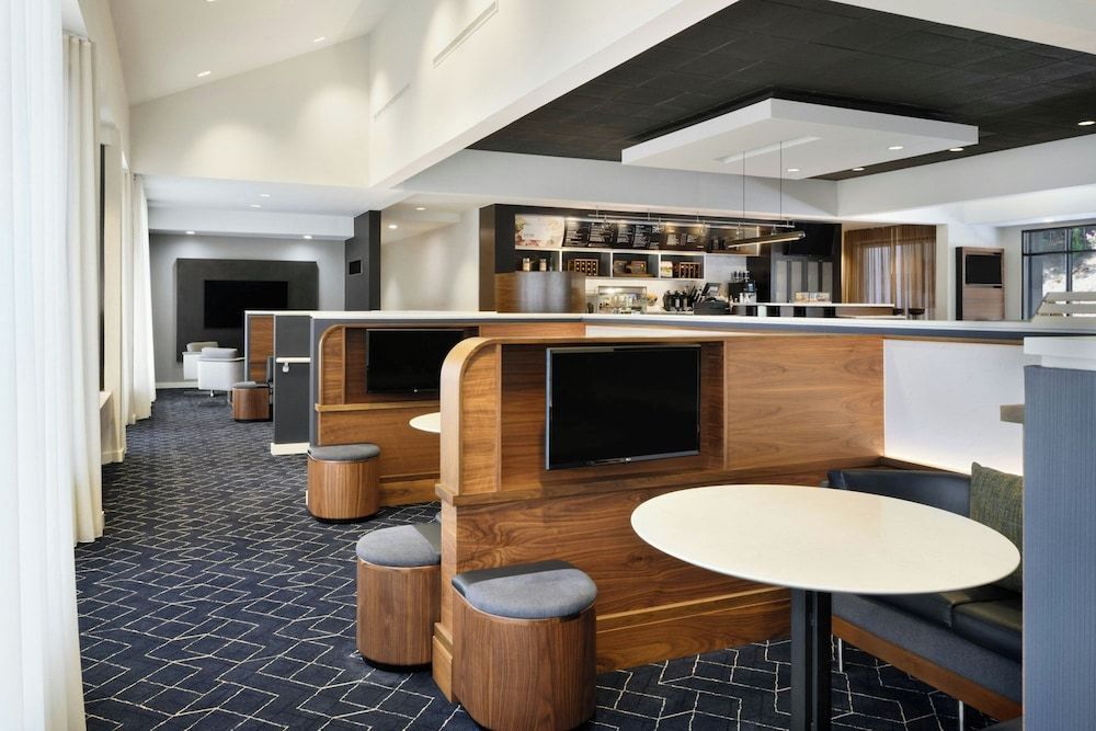 Courtyard by Marriott Atlanta Duluth/ Gwinnett Place 2